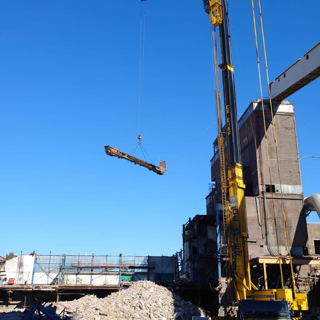 Sloopbedrijf BKS specialist sloopwerken